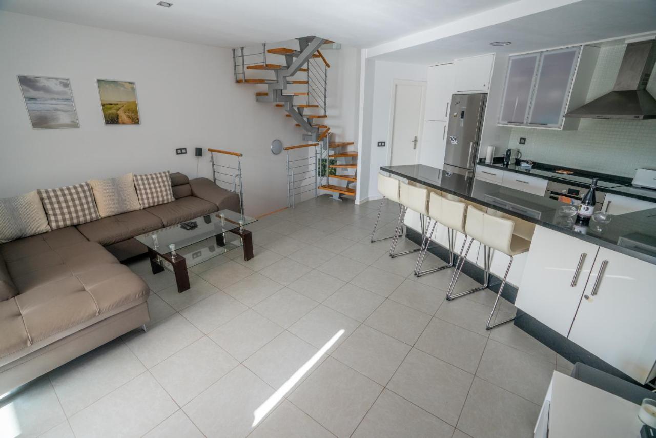 Modern Sea View Duplex With Parking Apartman El Médano Kültér fotó