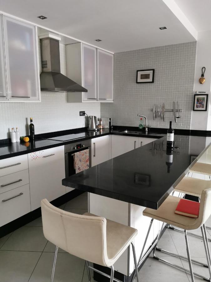 Modern Sea View Duplex With Parking Apartman El Médano Kültér fotó
